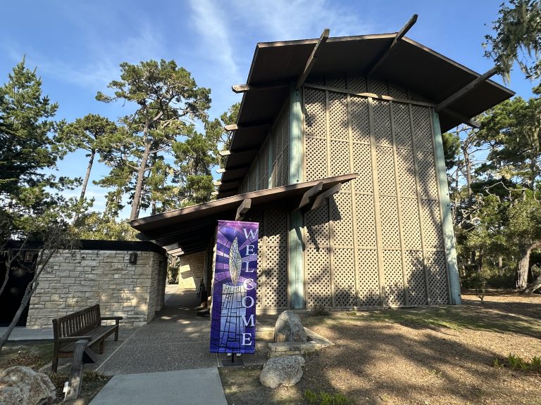 welcome banner in front of chapel